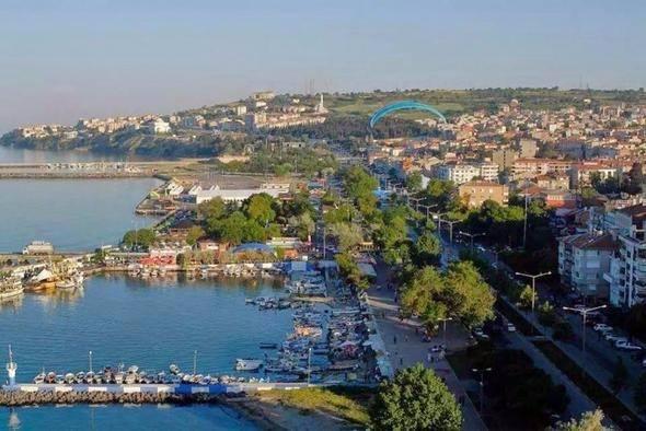 <p>TEKİRDAĞ<br />
<br />
Kişi Başı Tasarruf Mevduatı (2015): 6.502 <br />
<br />
Kişi Başı Tasarruf Mevduatı (2016): 7.354<br />
<br />
Fark (TL): 852 <br />
<br />
Artış (%): 13,1</p>
