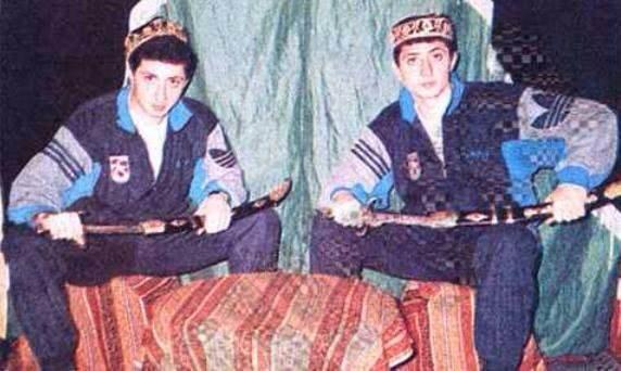 <p>Trabzonspor'un Efeleri ; Şota ve Arçil Kardeşler (1996)</p>