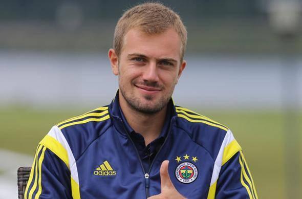 <p><strong>MERT GÜNOK - BURSASPOR</strong><br />
<br />
18 YAŞINDAKİ PİYASA DEĞERİ: 250 bin Euro (Fenerbahçe)<br />
<br />
GÜNCEL PİYASA DEĞERİ: 1.5 milyon Euro<br />
<br />
FARK: +1.25 milyon Euro</p>
