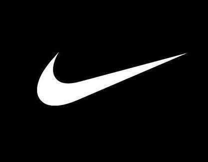 <p><strong>Nike<br />
​</strong><br />
Nike, Carolyn Davidson'ın 1971'de Portland Üniversitesinde bir grafik tasarım öğrencisi iken yaptığı bir tasarımdır. Bu logoyu öğrencilik yıllarında Davidson 35 dolara yaptı.</p>
