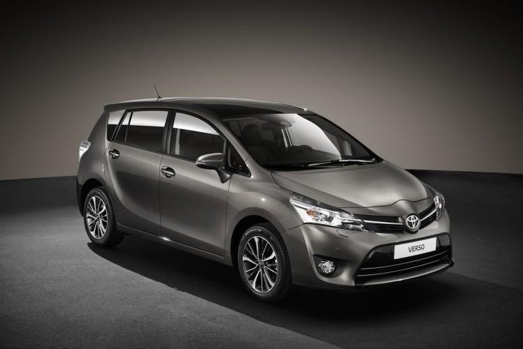 <p>Toyota Verso</p>

<p>2017 çıkışlı başlangıç fiyatı: 86,850 TL<br />
​2016 çıkışlı başlangıç fiyatı: 81,800 TL</p>
