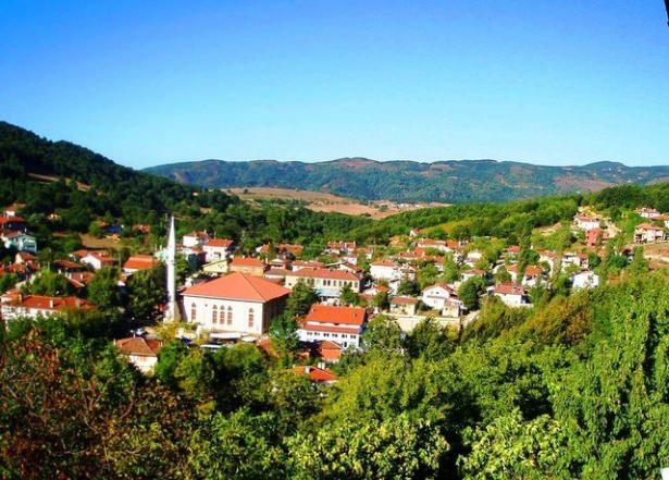 <p>YALOVA<br />
Toplam Nakdi Krediler (Bin TL): 2.772.388<br />
Takipteki Alacaklar (Bin TL): 92.800<br />
Takipteki Alacaklar/Toplam Nakdi Krediler (%): 3,35</p>
