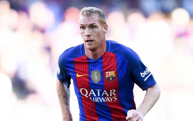 <p>Barça'da kalemi kırılan diğer bir isim Jeremy Mathieu. Savunmaya lider özellikli bir oyuncu arayan Galatasaray, 33 yaşındaki savunmacı ile anlaşması bekleniyor.</p>
