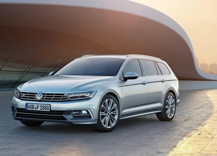 <p>VW Passat Variant</p>

<p>2017 çıkışlı başlangıç fiyatı: 109.200 TL<br />
​2016 çıkışlı başlangıç fiyatı: 106.300 TL</p>
