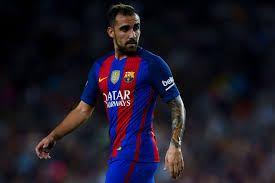 <p>Alcacer, soy isimlerinin baş harflerinden dolayı "MSN" olarak adlandırılan Messi, Suarez ve Neymar üçlüsünün olduğu Barcelona'da, maçlarda uzun süre oynama fırsatı bulamadı. Messi'nin sakatlığında oynama şansı elde eden 23 yaşındaki forvetin, 9 haftada 175 dakika görev aldığı 5 lig maçında gol ve asisti bulunmuyor.</p>