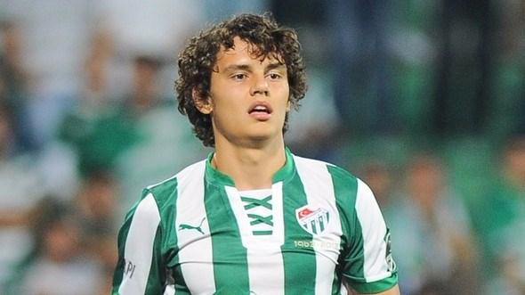 <p>ENES ÜNAL | Ve galerinin finalinde sıra geldi Milli gururumuz Enes Ünal'a! Manchester City'e transfer olan ve şu sıralarda Twente ile Hollanda Ligi'ni sallayan, Menajerlik oyunlarında da Gerçek hayatta da gururumuz olan genç yıldızımız Enes Ünal! (Goal)</p>
<p> </p>