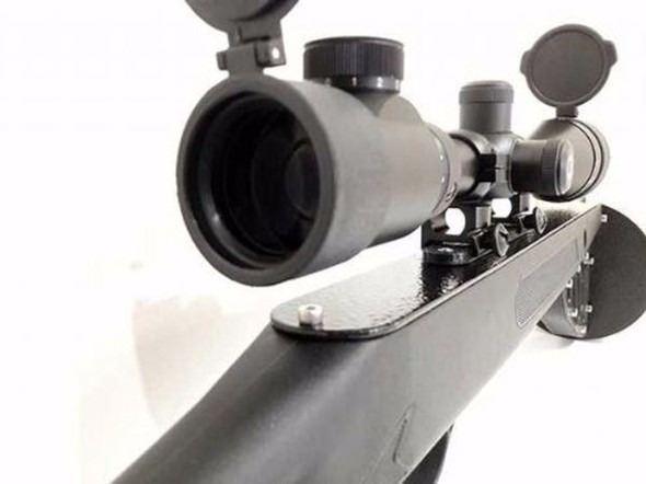<p>Drone Killer <br />
<br />
Elektromanyetik saldırıya maruz kalan Drone'lar komuta kontrol ile bağlantıyı kaybederek etkisiz hale getiriliyor.</p>