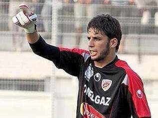 <p>Mohamed Lamine Zemmamouche (24 harf) - USM Alger</p>
