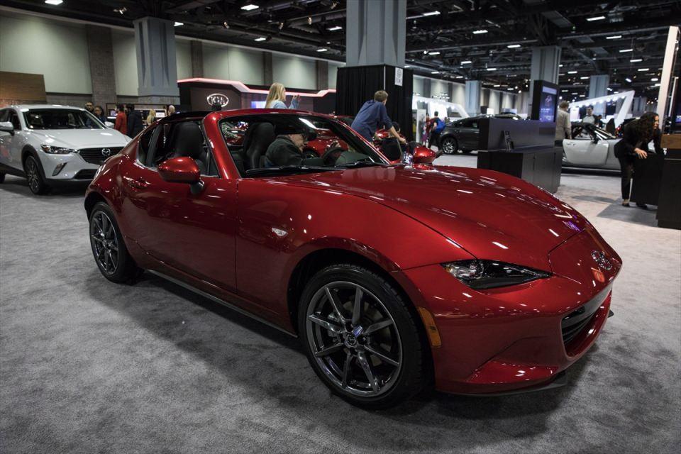 <p>Mazda MX-5 RF</p>
