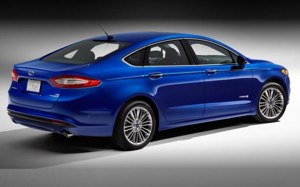 <p>Microsoft kurucu ortağı ve eski CEO'larından Steve Ballmer Ford Fusion kullanıcısı.</p>
