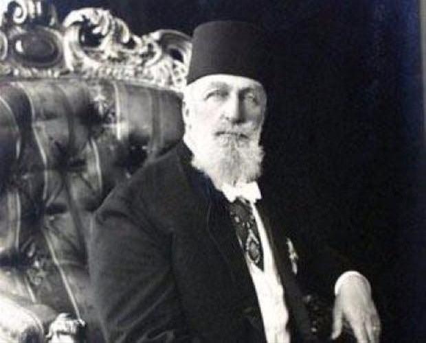 <p>Halife II. Abdülmecid</p>

<ul>
</ul>
