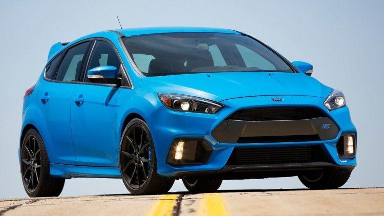 <p>Ford Focus RS</p>
