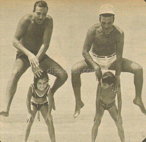 <p>Ayhan Işık ve Sadri Alışık, Kilyos'ta çocuklarıyla oynarken...</p>

<p> </p>
