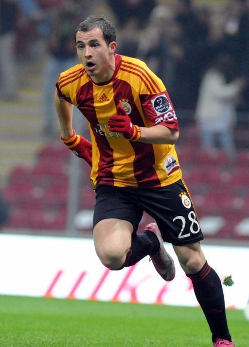 <p>BOGDAN STANCU<br />
<br />
Steaua Bükreş ------->> Galatasaray: 5 milyon Euro</p>