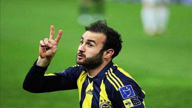 <p>Gökhan Ünal - Yaşı: 34 - Takımı: Menemen Belediyespor</p>