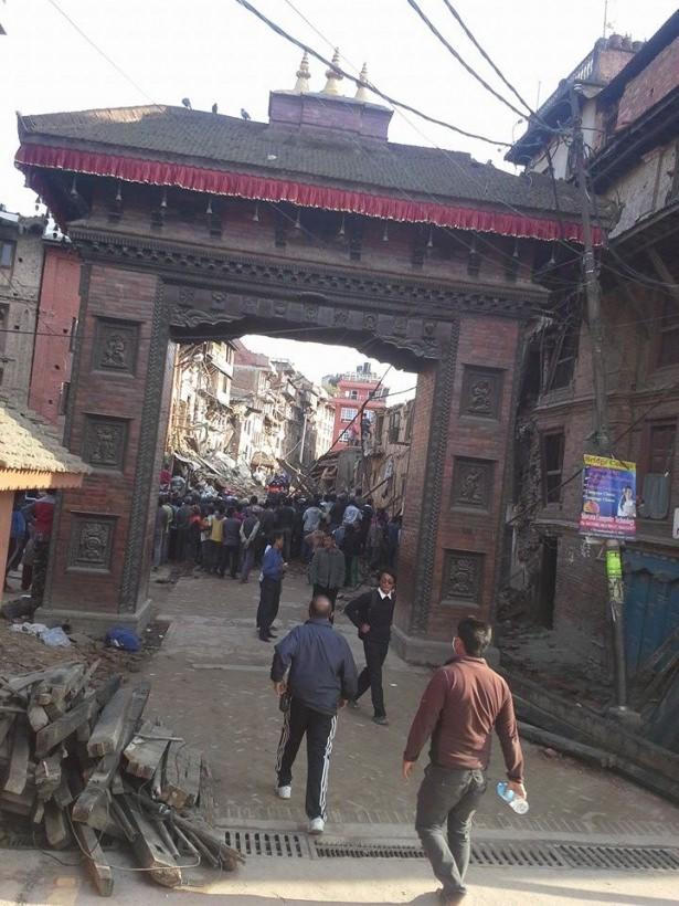<p>Depremden sonra Nepal'den gelen görüntüler depremin şiddetini bir kez daha ortaya koydu.</p>
