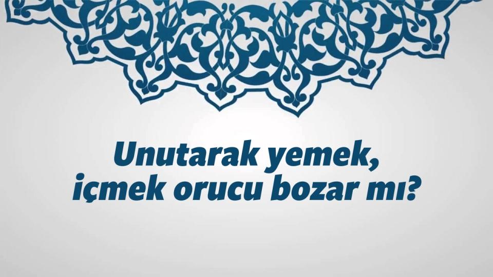 <p>Unutarak yemek, içmek orucu bozmaz.Peygamber Efendimiz, “Bir kimse oruçlu olduğunu unutarak yer, içerse orucunu tamamlasın, bozmasın. Çünkü onu, Allâh yedirmiş, içirmiştir” buyurmuştur (Buhari,“Savm”, 26). Unutarak yiyen içen kişi, oruçlu olduğunu hatırlarsa hemen ağzındakileri çıkarıp ağzını yıkar ve orucuna devam eder. Oruçlu olduğunu hatırladıktan sonra yeme içmeye devam eden kişinin orucu bozulur.</p>
