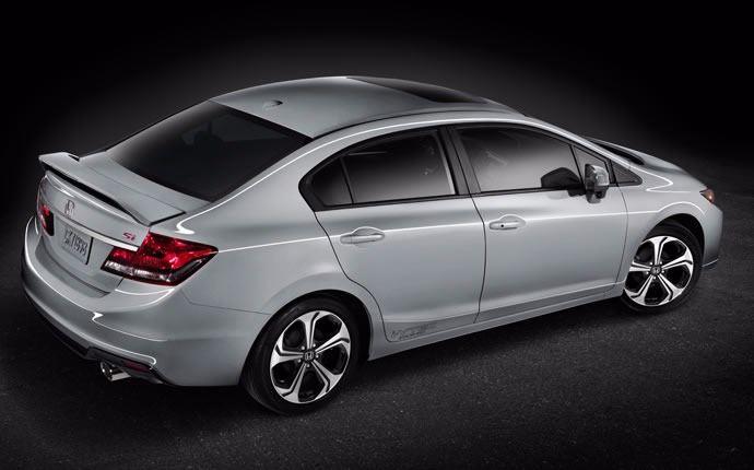 <p><strong>HONDA CİVİC SEDAN</strong><br />
İki önceki nesilin tasarımdaki başarısını bile gölgede bırakacağa benziyor. 1.5lt'lik benzinli turbonun yanında 1.6 lt'lik dizel motor da olacak.</p>