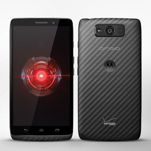 <p>Motorola Droid Maxx</p>

<p>Droid serisinin üçüncü üyesi Maxx, 5 inç'lik HD ekran ve X8 işlemciyle<br />
geliyor. Kevlar kasanın altındaki pil kapasitesi ise kardeşlerininkinden<br />
daha yüksek. 3.500mAh'lik pil, Motorola'ya göre 48 saat'lik kullanıma<br />
izin veriyor.</p>
