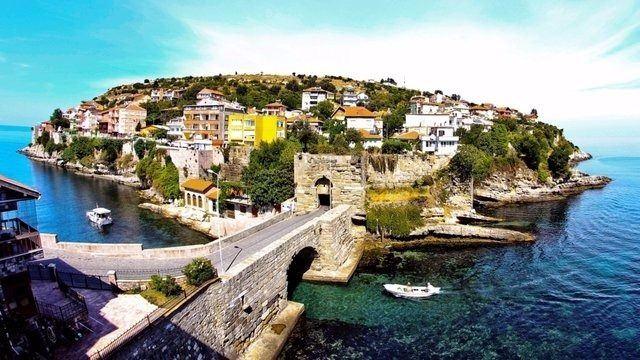 <p><strong>Bartın</strong></p>
<p>Kayıtlı Suriyeli: 33</p>
<p>Şehir Nüfusu: 192,389</p>
<p>İl nüfusu ile karşılaştırma yüzdesi: 0.02</p>