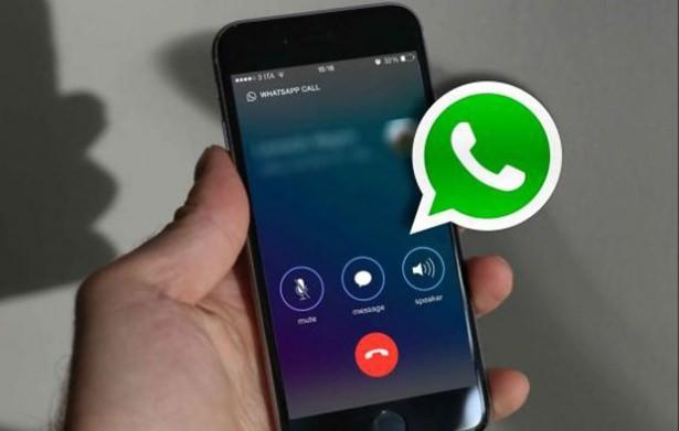 <p>Popüler mobil mesajlaşma uygulaması WhatsApp'ın geçtiğimiz aylarda kullanıma giren sesli arama özelliğine bir güncelleme geldi.</p>
