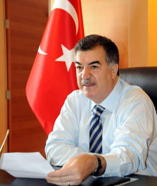 <p>Merkez Valisi Kerem Al Osmaniye Valisi</p>
<p> </p>