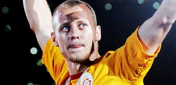 <p>Semih Kaya 1.700.000 milyon avro</p>
