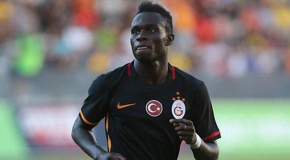 <p>PSV Eindhoven’ın 7.5 milyon Euro’luk teklifine ve Bruma’nın yeni sözleşme talebine sezon başında “Hayır” diyen yönetim, Portekizlinin ortaya koyduğu başarılı performans sonrası Ocak’ta masaya oturma kararı aldı.</p>