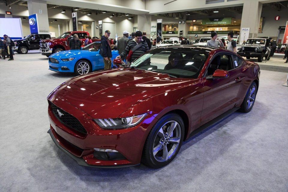 <p>Ford - Mustang</p>
