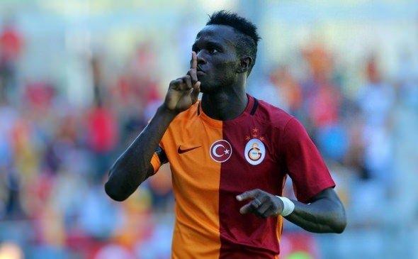 <p><strong>BRUMA İLE 3 YIL DAHA...</strong><br />
<br />
Sarı kırmızılılar Bruma'ya devre arasında sözleşmesini 3 yıl uzatmayı önerecek.</p>