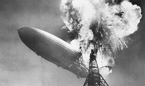 <p>16. Alman zeplini Hindenburg’un hidrojen ile doldurulması</p>