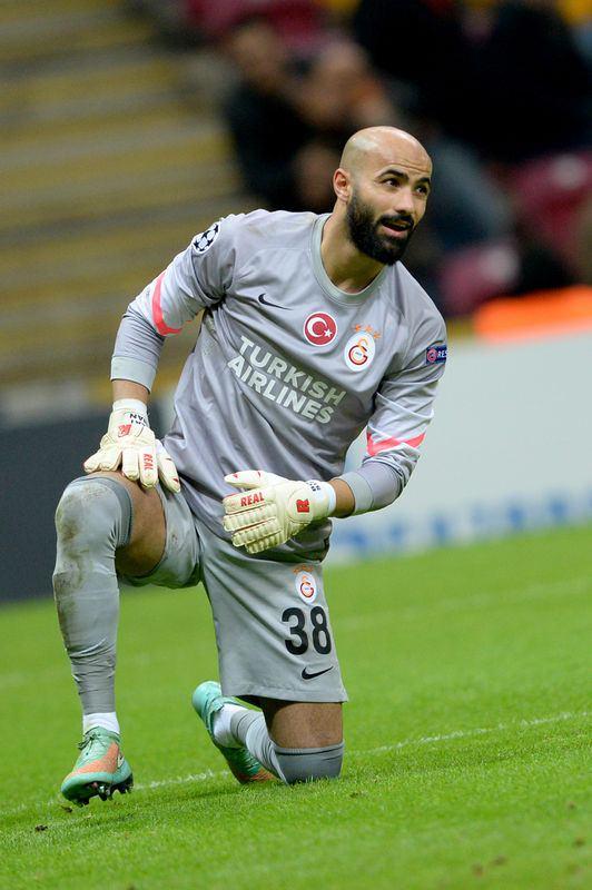 <p><strong>Sinan Bolat</strong><br />
<br />
En yüksek değeri: 3,5 milyon euro<br />
Güncel değeri: 1,5 milyon euro</p>