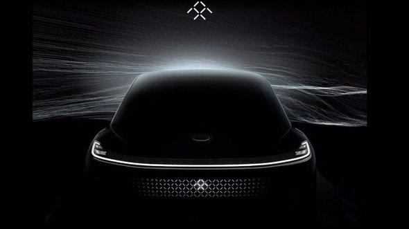 <p><strong>Faraday Future </strong><br />
<br />
Los Angeles merkezli bir girişim olan Faraday Future'ın yeni elektrikli otomobili ilk kez geçen yıl CES 2016'da tanıtılmıştı. Bu yıl ise otomobilin son hali ilk kez karşımıza çıkacak.</p>
