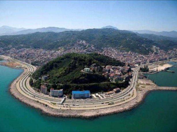 <p>GİRESUN<br />
<br />
426.686 kişi.</p>
