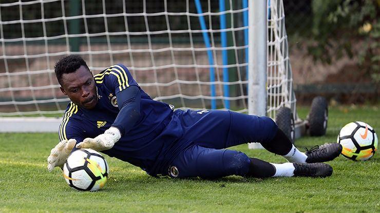 <p>Kameni'nin bu davranışı genç Gomis’i çok etkiledi. Sonra bir gün Gomis’in telefonu çaldı.</p>
