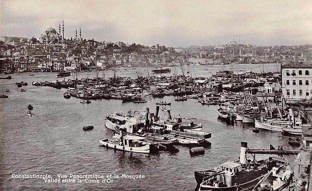 <p>98. Karaköy'den Süleymaniye ve Yavuz Selim'e bakış (1910'lu yıllar</p>