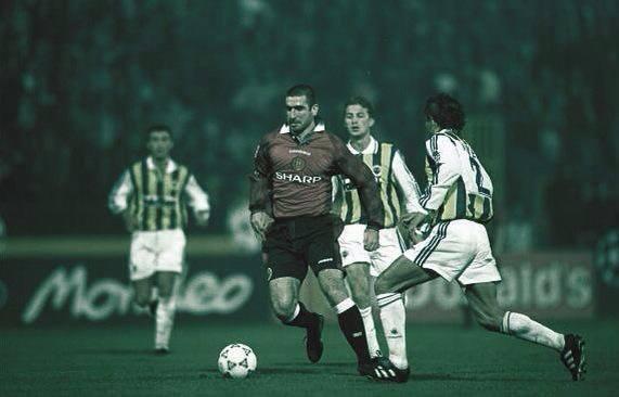 <p>Eric Cantona,Fenerbahçe karşısında (1996)</p>
