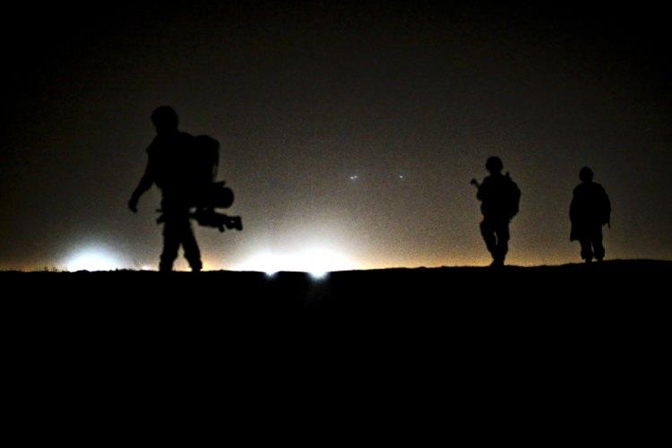 <p>Üçüncü safhasına Irak Silahlı Kuvvetlerine bağlı birliklerin de katılımıyla dün başlanan tatbikatta, alana zırhlı araçlarla sevk edilen Türk ve Iraklı askerler ilk defa gece tatbikatı yaptı.</p>
<p> </p>