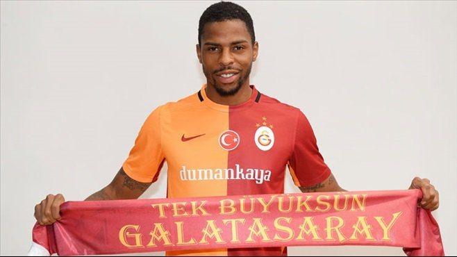 <p>2015-16 Ryan Donk 2.5 milyon €</p>