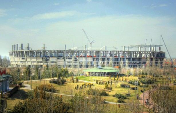 <p>Yeni Eskişehir Stadı</p>

