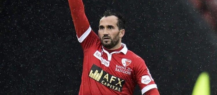 <p>Theofanis Gekas, Sion'dan Sivasspor'a<br />
<br />
Bonservissiz</p>
