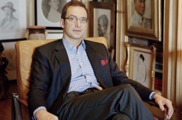 <p><strong>ÖMER KOÇ</strong><br />
Serveti: 750 milyon dolar<br />
Servet kaynağı: Koç Holding<br />
Doğum Yeri: Ankara</p>