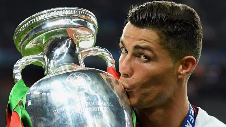 <p>Cristiano Ronaldo</p>
