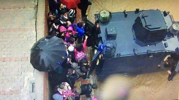 <p>2- PKK ile mücadele sonuna kadar sürdürülecek, örgütün finansa erişimi kırılacak.</p>
