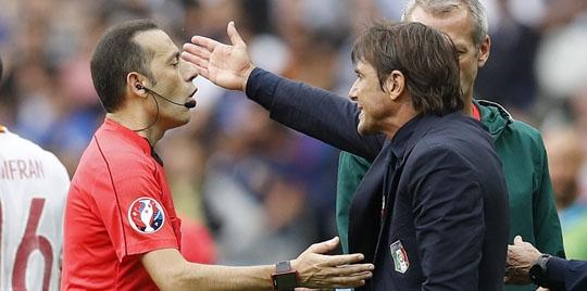<p><strong>Mustafa Çulcu: Finalin en güçlü adayı Çakır</strong></p>

<p>"EURO 2016'da şu ana kadar zorluk derecesi en yüksek maç İtalya - İspanya mücadelesiydi. İtalyanların maç öncesi verdiği demeçler, Çakır üzerinde büyük bir baskı oluşturdu, doğal olarak oyun daha da gerildi. Ancak tüm bu baskılara rağmen Çakır, son derece kontrollü başladığı maçı, tecrübesini de sahaya yansıtarak tamamladı. Kıran kırana geçen mücadelede gösterdiği kartlar yerindeydi. Oyunculara karşı vücut dili, tutum ve davranışı son derece iyiydi. Bazı faul kararları tribünden tepki alsa da, genelde kararları doğruydu. Bir hakem, zorluk derecesi böylesine yüksek bir müsabakadan başarıyla çıkıyorsa alkışlanır. Bu karşılaşma, Cüneyt Çakır'ı finalin de en güçlü adayı konumuna getirdi."</p>
