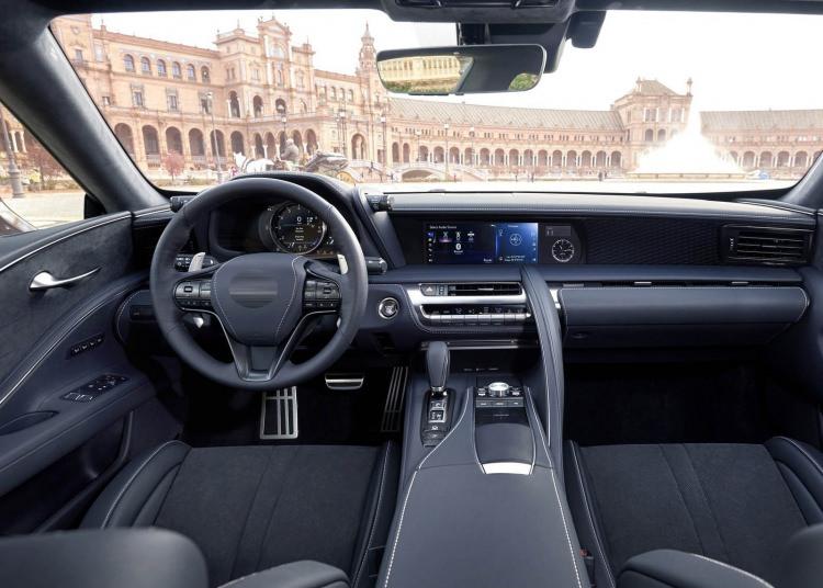 <p>LEXUS LC 500</p>

