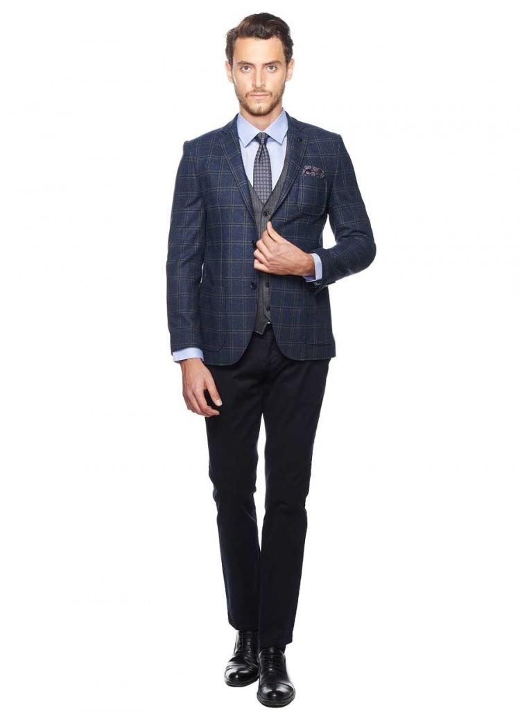 <p>Altınyıldız Classics Slim Fit Yelekli Takım Elbise</p>
<p><strong>449.90 TL </strong></p>