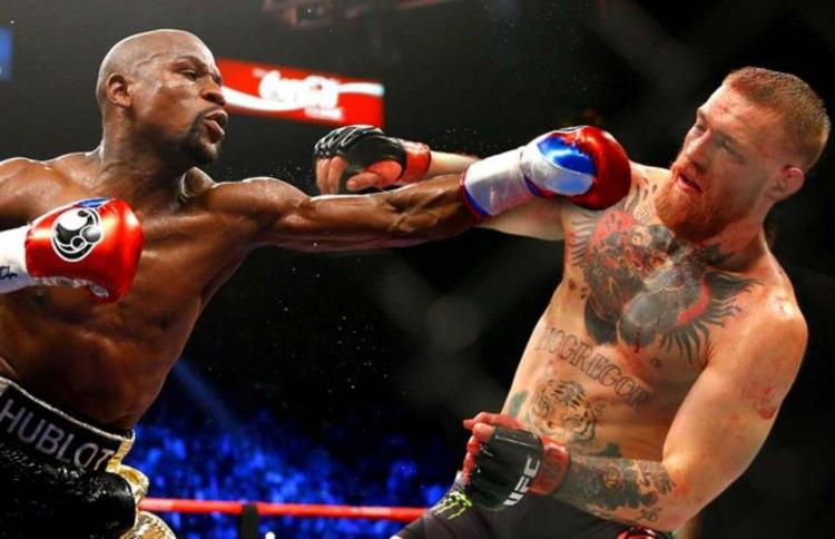 <p><strong>FLOYD'U YENMEK İÇİN HER ŞEYE SAHİBİM</strong></p>
<p>Floyd Mayweather’ı yenmek için her şeye sahibim şeklinde konuşan McGregor, Las Vegas’ta boks lisansı alacağını ve maçın da burada gerçekleşeceğini ifade ederken, aynı zamanda iki kez karşılaştığı ve bir kez yenip bir kez de mağlup olduğu Nate Diaz’la 3. bir maça da çıkacaklarının ve <strong>“hesabı kapatacaklarının”</strong> müjdesini verdi.</p>
