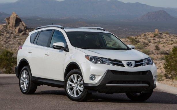<p>2015 yılı modellerinde indirimler devam ediyor</p>
<p>2015 model yılı Corolla’da ise 5 bin, Yaris ve Auris’te 3 bin 500’e varan, Verso modellerinde 5 bin 600 TL’lik indirimler yer alırken belirli RAV4 modellerinde bu indirim 12 bin 250 TL’ye ulaşıyor.</p>
<p>Avensis modelleri ise 10 bin 100 TL’ye varan indirimlerle sunuluyor ve tüm Yaris Hybrid modelleri de 6 bin TL’lik indirim ile kampanyaya dahil oluyor.</p>