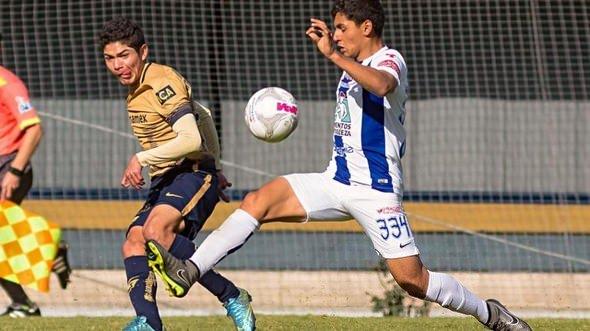 <p>Edwin Lara (Meksika)<br />
<br />
Pachuca<br />
<br />
Defans<br />
<br />
1999</p>